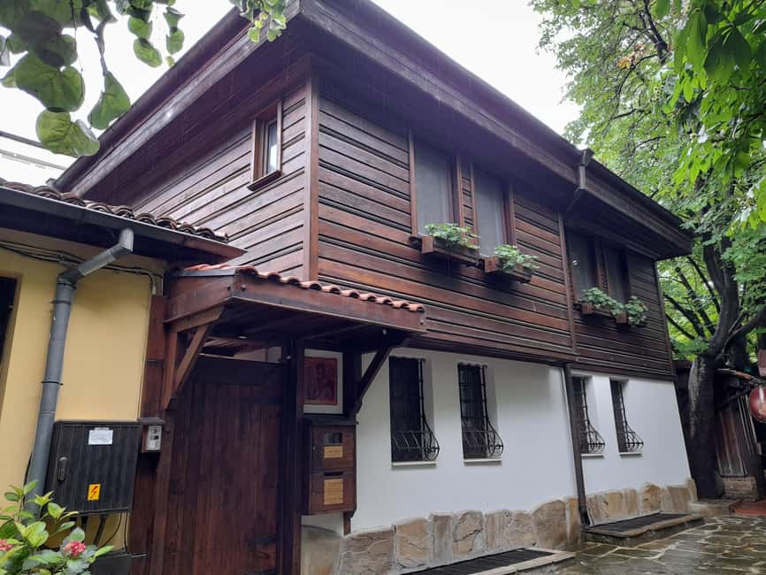 Varna Echoes: Flavors, Footsteps, Tales & Wine tasting - Wine tasting in Varna: a fun finale with a story behind it