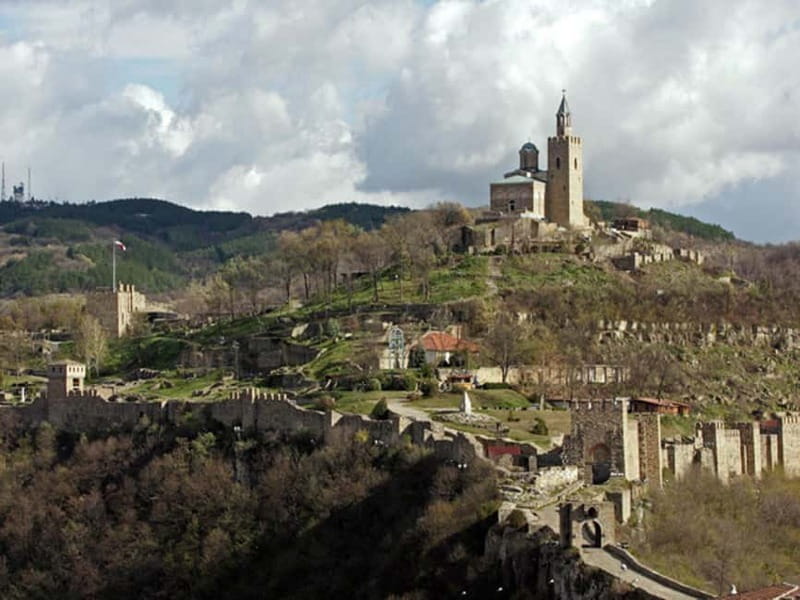 Veliko Tarnovo & Arbanasi Full day tour - Key Highlights You’ll Actually Feel During the Day