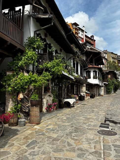 Veliko Turnovo-Bulgarian old capital and Arbanasi - Tsarevets Fortress, Where the Royal Story Becomes Physical