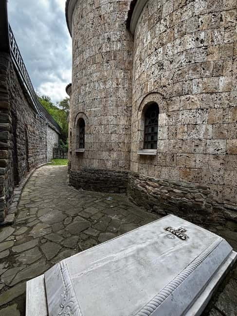Veliko Turnovo-Bulgarian old capital and Arbanasi - Lunch, Snacks, and What Costs Extra