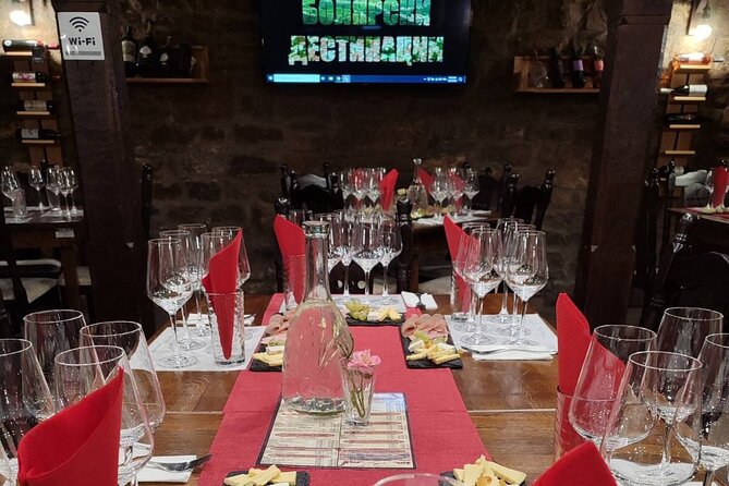 Wine Experience & Tasting Hub - Aroma Training with the 88-Scent Set (This Is the Big Value)